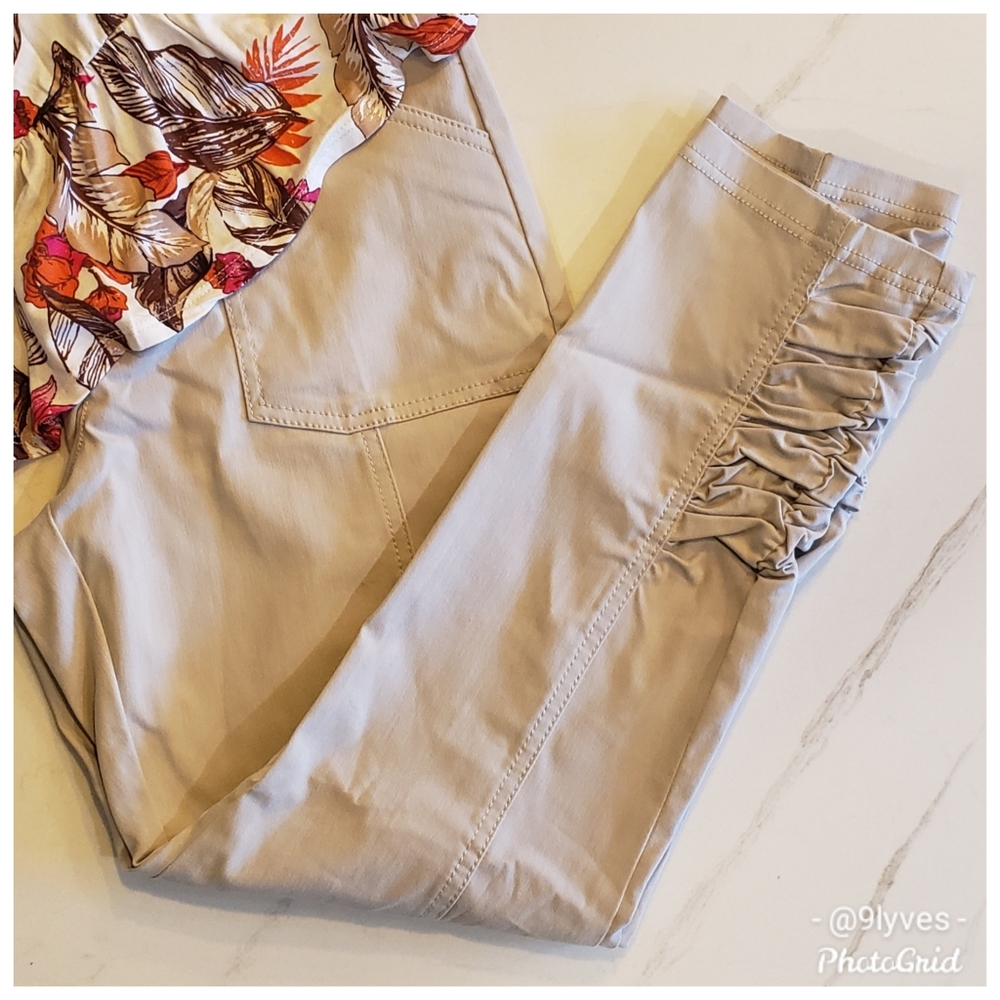 INC Ruched Cropped Pants - Picture 3 of 6